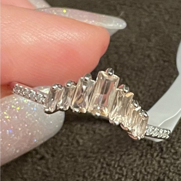 .925 solid sterling with Lab created Morganite - Picture 1 of 3